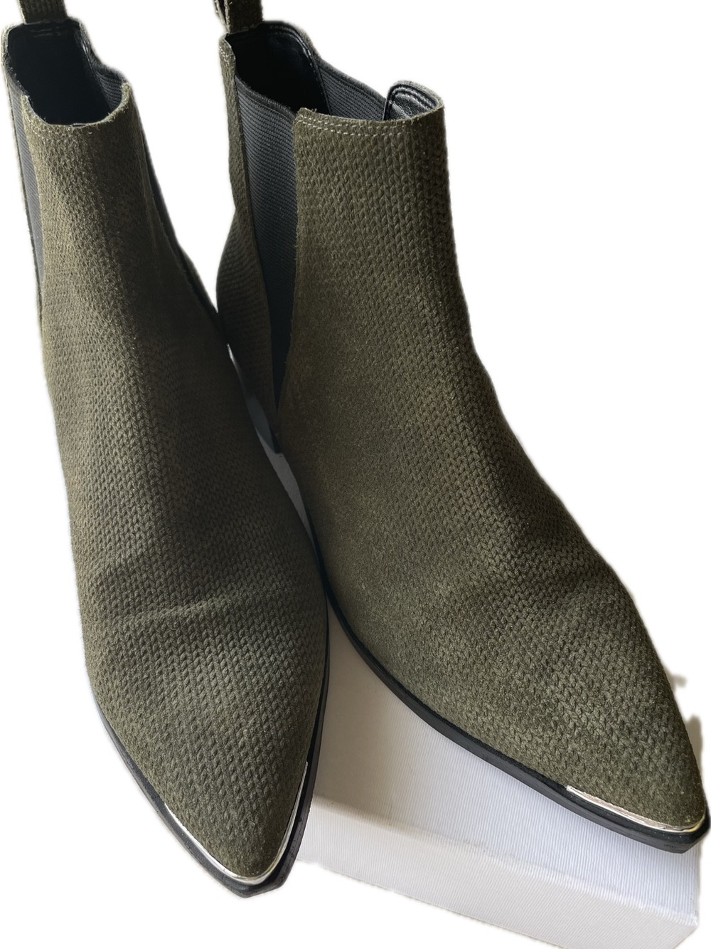 Marc Fisher Olive Green Pointed Chelsea Booties with Silver Toe Accent Size 8M